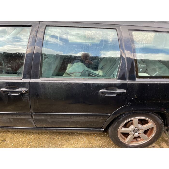 Vänster bakre dörrklädsel för Volvo V70 Black 019 Driver's Side