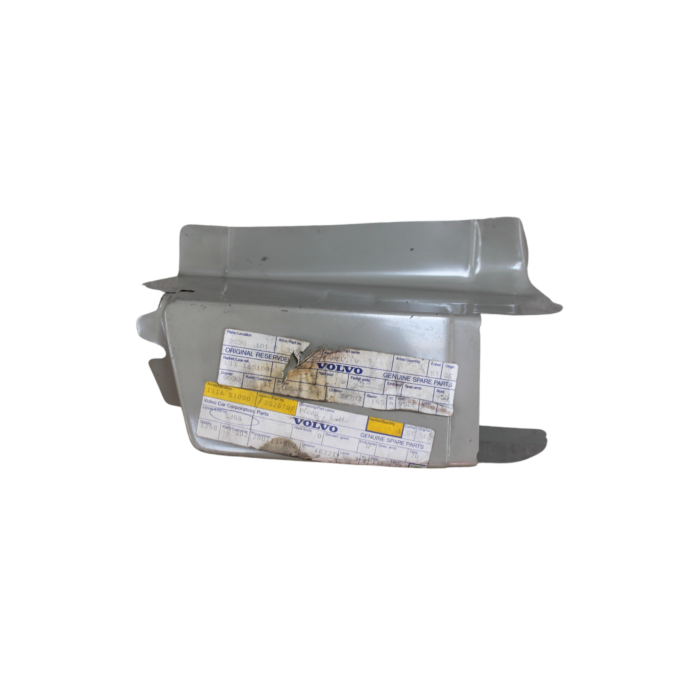 Volvo Plaatwerk  paneel links achter 960 onder achterlicht Volvo onderdeel nr 3526707