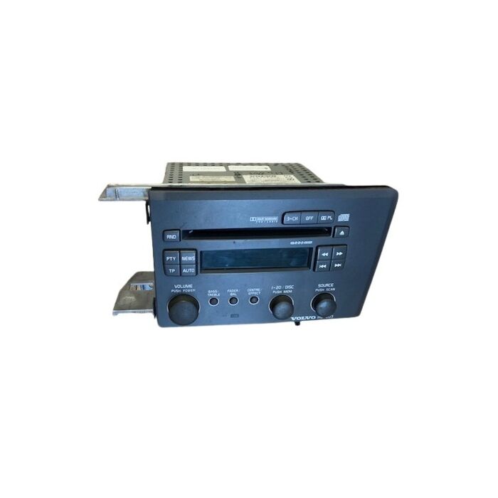Volvo Radio HU-603 för V70, S60 och XC70 från 2003 - Snygg och funktionell begagnad del med artikelnummer 8698835