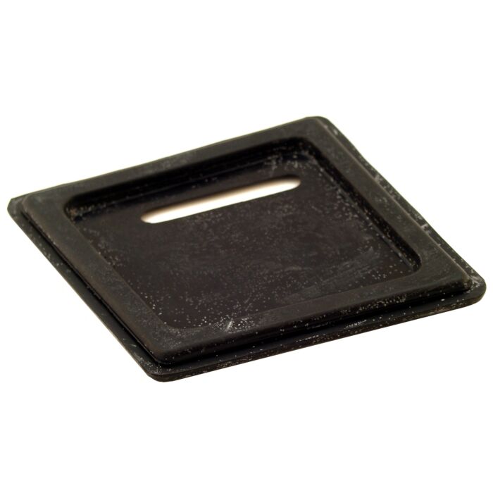 Volvo Rubber bumperdoorvoer P1800ES Linksvoor chassisnr 3070+ Volvo onderdeel nr 1213591