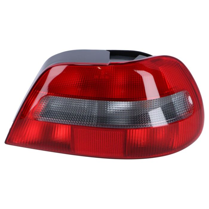 Volvo achterlicht rechts Volvo onderdeel nr 30863902