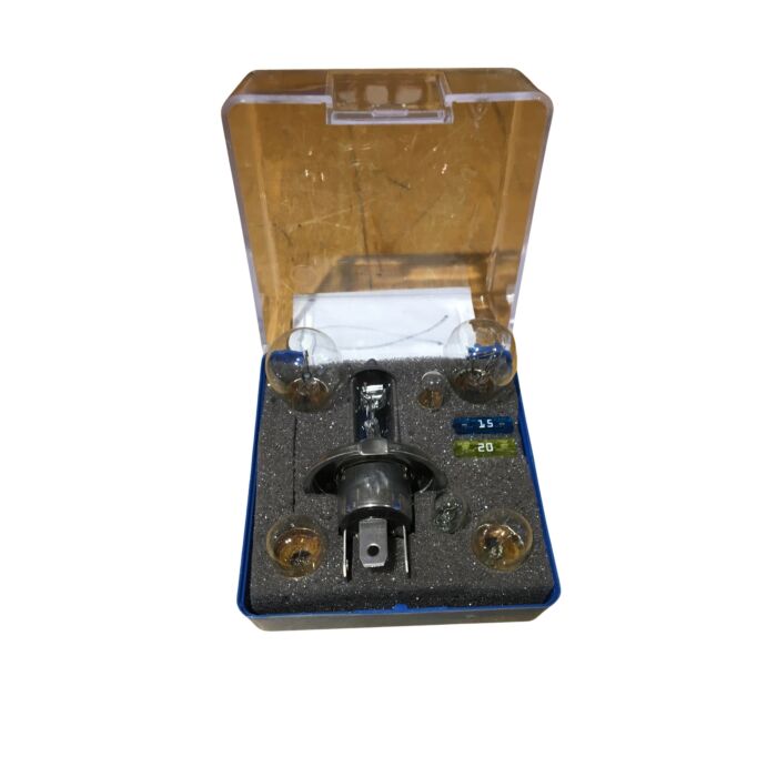 Volvo Reserve lampset 6 volt met H4 halogeen lamp met P43t aansluiting Lamp 6V Volvo onderdeel nr 550622