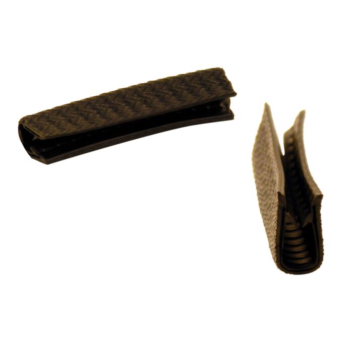 Volvo Rubber portierstijl (kantprofiel)  (140+240 242 244 245 242 244 245 binnenzijde per meter (260cm per portier nodig) Volvo onderdeel nr 678238
