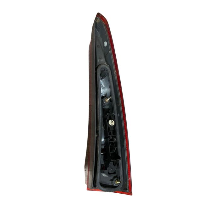 Achterlicht Links Bovenste/ Back Taillight LH Upper Volvo V70 - V70XC '97-'00  (9157799) Gebruikt/ USED 