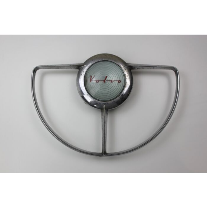 Halvcirkelformad hornkåpa, Begagnad produkt Volvo PV444