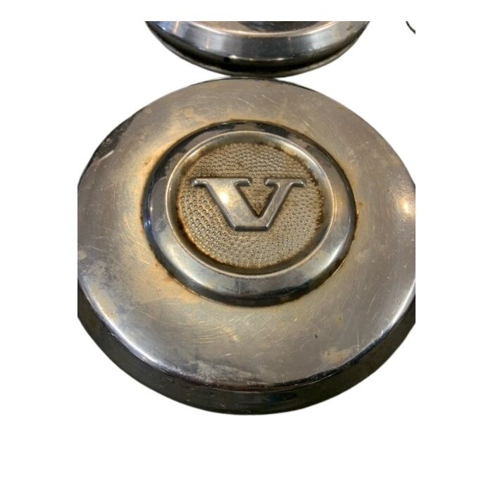 Volvo Navkapselsats om 4 st, Navkapsel, för Volvo 240 Series, 242, 244, 245 1975-1984, Used