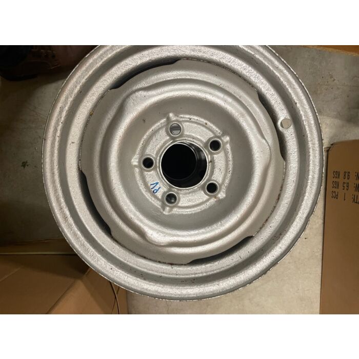 Stålfälg 15x4,5 tum PV544 656807 för Volvo