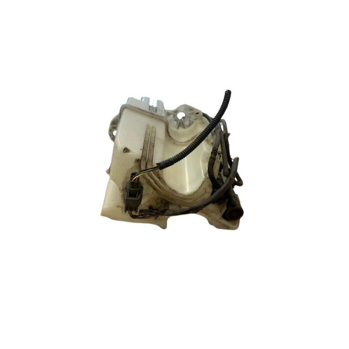 Ruitensproeierreservoir, Sproeiertank, Windshield Washer Reservoir, Water Tank, Volvo V70 2000-2004, S60, S80, XC70, 9178881, Gebruikt, Used