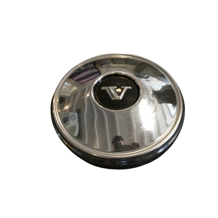 Begagnad Krom/Svart Navkapsel för Volvo PV, Amazon, P1800, 140 1964+, Part Number: 670437