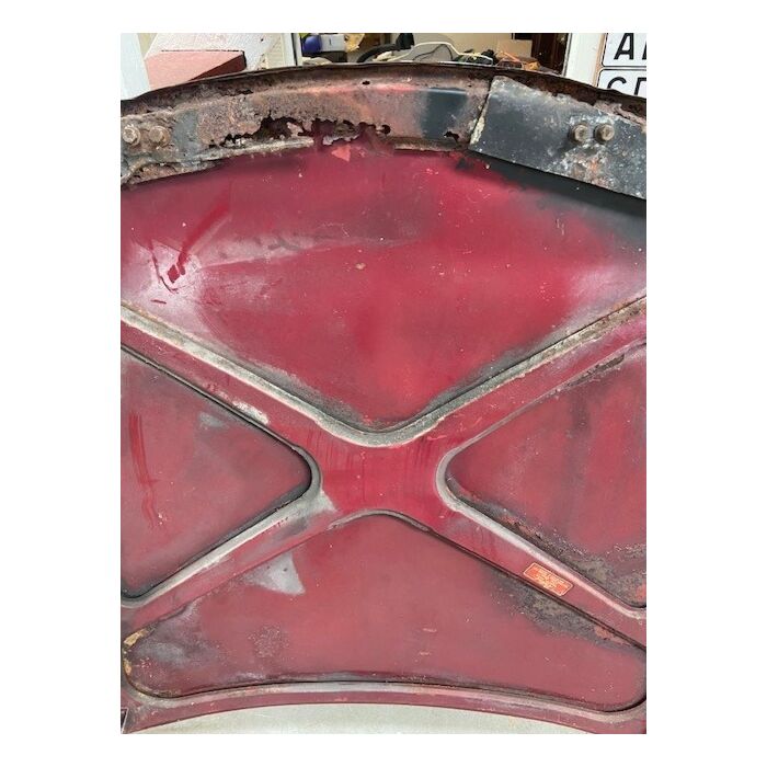 Begagnad Motorhuv för Volvo P1800, Hinge for Repair