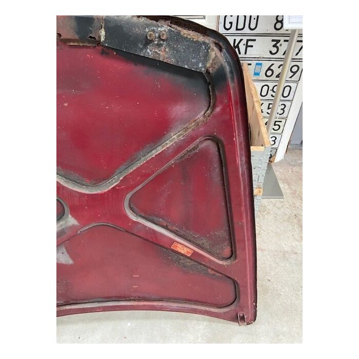 Begagnad Motorhuv för Volvo P1800, Hinge for Repair