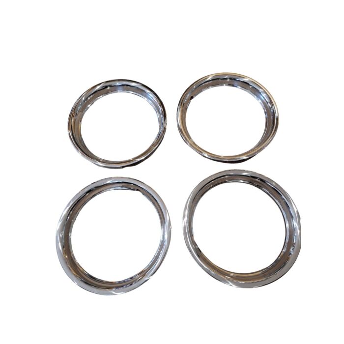 Volvo Wielsierring set 14 inch RVS hoogglans gepolijst voor witte zijvlakken Volvo onderdeel nr 71414