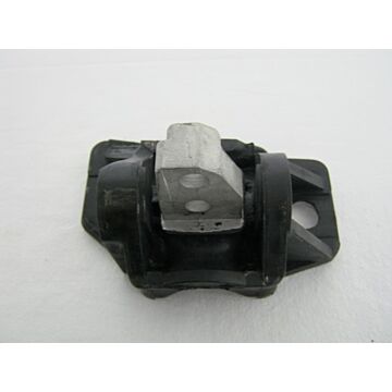 Motor steun onderste 850+V70 2WD en 4WD-1998 Rechts voor (6842637) 850