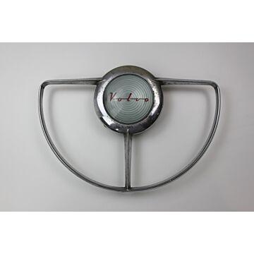 Halvcirkelformad hornkåpa, Begagnad produkt Volvo PV444