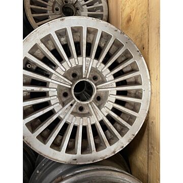 Hjul med däck - hjulsats 940 - 185/65 R15