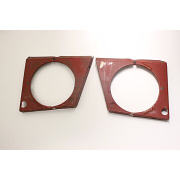 Koplamp houders Volvo 140 set (2 stuks)
